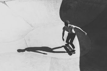 Silver Surfer - Black and white