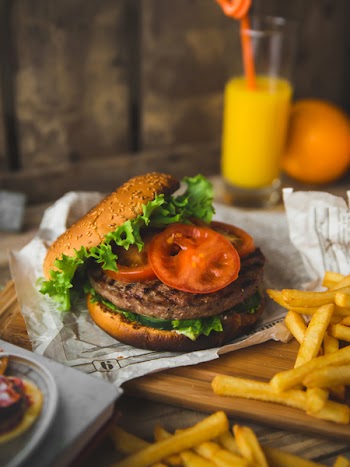 Simple American style burger 