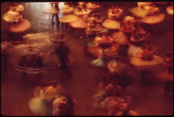 Skirts whirl in the 33rd | Free Photo - rawpixel