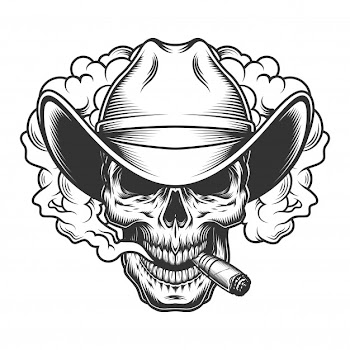Skull in smoke cloud Free Vector