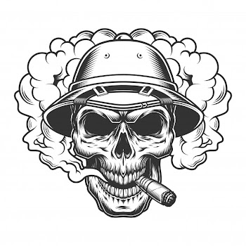 Skull in smoke cloud Free Vector