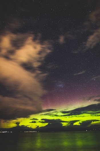 sky phenomenal under body of water