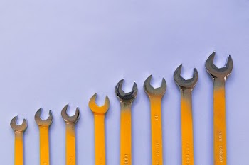 Small Wrenches In A Line