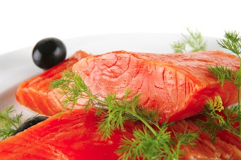smoked salmon chunk with olives and fennel