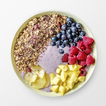 Smoothie bowl sticker, food photography | Free PSD - rawpixel