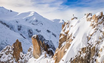 snow-covered mountains during daytime