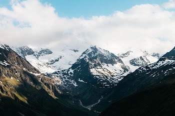 snow cup mountain taken at daytime
