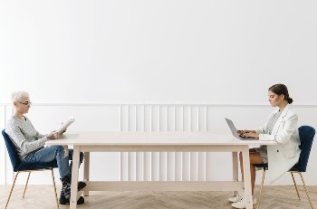 Social distancing, Women using a laptop | Free Photo - rawpixel