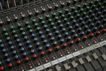 sound-4-5-6-072404.jpg