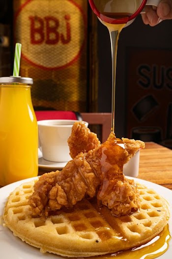 Southern Style Chicken and Waffles with Syrup