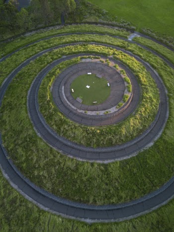 Spiral Mountain Road