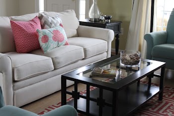 spring-living-room-makeover1.jpg
