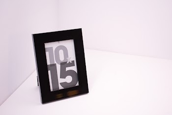Square Black Photo Frame With 1015 Photo
