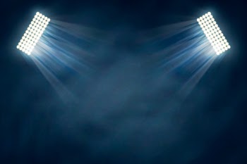 Stadium lights effect with mist Free Vector