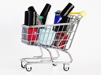 Stainless Steel Mini Shopping Cart With Nail Polish Bottles