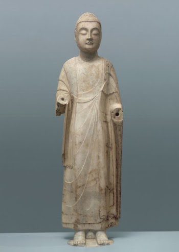 Standing Śākyamuni Buddha | Free Photo - rawpixel
