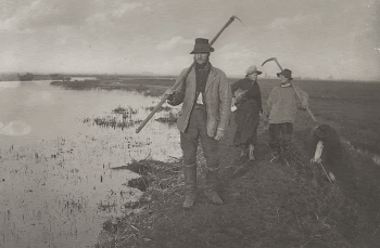 standing man on the bank | Free Photo - rawpixel