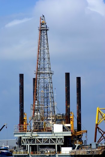 starving_for_oil.jpg