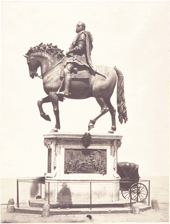 Statue of Cosimo Primo, Piazza | Free Photo - rawpixel
