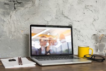 Still life with laptop mockup Free Psd