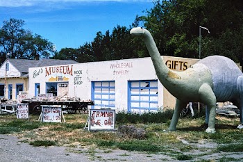 Storefront, Bob's Museum, Rock and Gift Shop,… | Free public domain photo