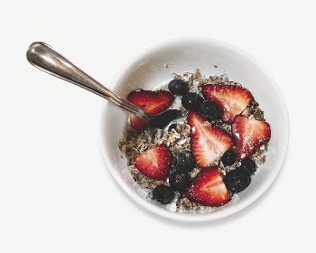 Strawberry cereal breakfast collage element | Free PSD - rawpixel