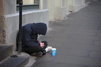 street_beggar.jpg