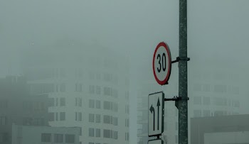 Street Sign With 30 Speed Limit