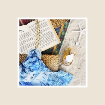 Summer beach vacation and travel | Free Photo - rawpixel
