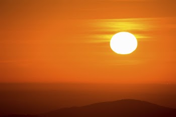 Sunrise at Thorton Hollow Overlook. | Free Photo - rawpixel