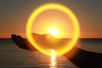 Sunrise with hand. Free public | Free Photo - rawpixel