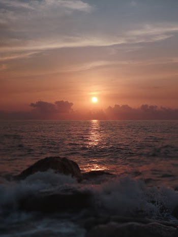 Sunset over Horizon