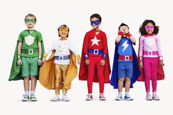 Superhero kids, cute Halloween costumer | Free Photo - rawpixel
