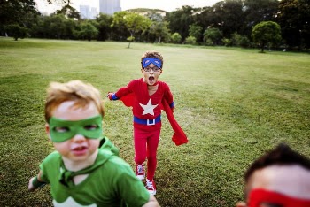 Superhero kids with superpowers | Free Photo - rawpixel