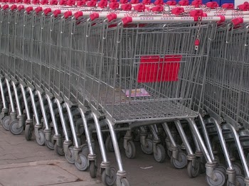 supermarket_trolleys.JPG
