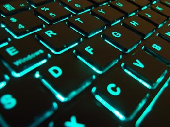 sw_BacklitKeyboard_FFP10029.jpg