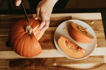 Sweet pumpkin slices Thanksgiving food photography