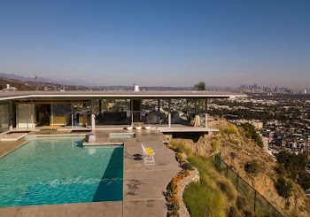 swimming pool on roof