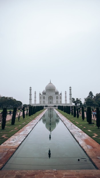 Symmetrical Photo of Taj Mahal 