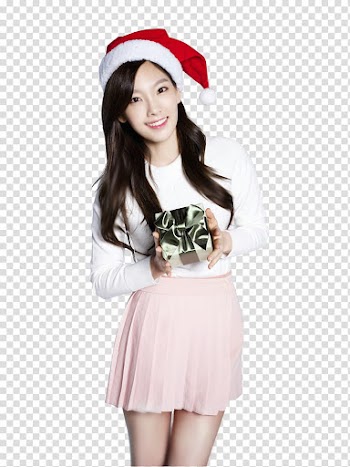 Taeyeon SNSD render, woman holding gift box transparent background PNG clipart