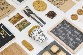 Take away food mockup with various objects Free Psd
