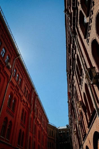 

Tall Buildings in a City · Free Stock Photo