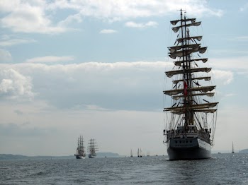 tall ships 2.jpg
