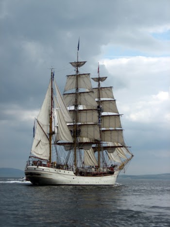 tall ships 7.jpg