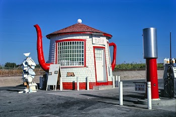 Teapot Dome gas station, Zillah, Washington… | Free public domain photo