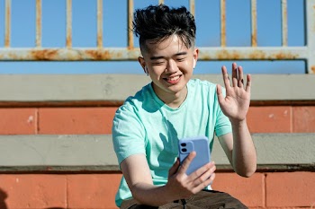 Teen boy live streaming, online content… | Free stock photo | High Resolution image