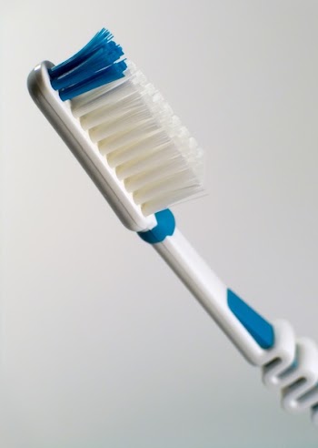 teeth_brush_02.jpg