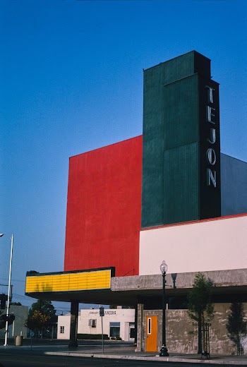 Tejon Theater, Bakersfield, California (2003)… | Free public domain photo