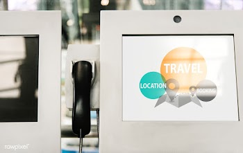 Telephone and information kiosk screen mockup | Free stock psd mockup - 534756