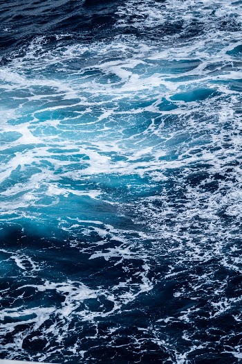 The Drake Passage is famous for it’s rough conditions. However I spent most of my time leaning off the side of the boat, not only looking for whales and dolphins, but also to stare at the beautiful (and freezing) seas.